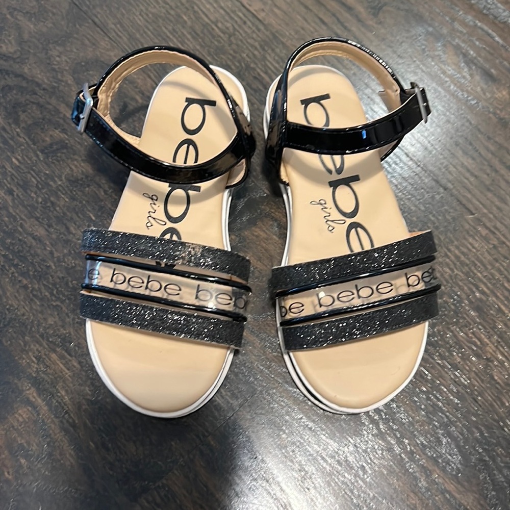 👟 3 for $36 👟 Adorable black sandals